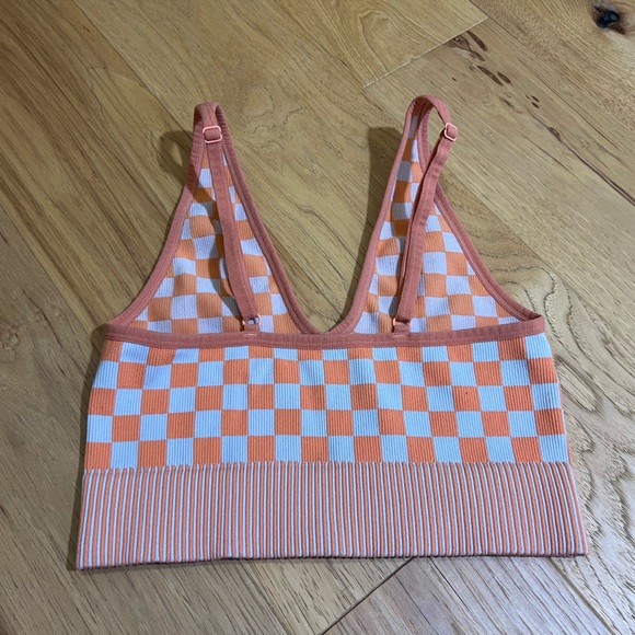 Garage Checkered Crop Top - Picture 4 of 5